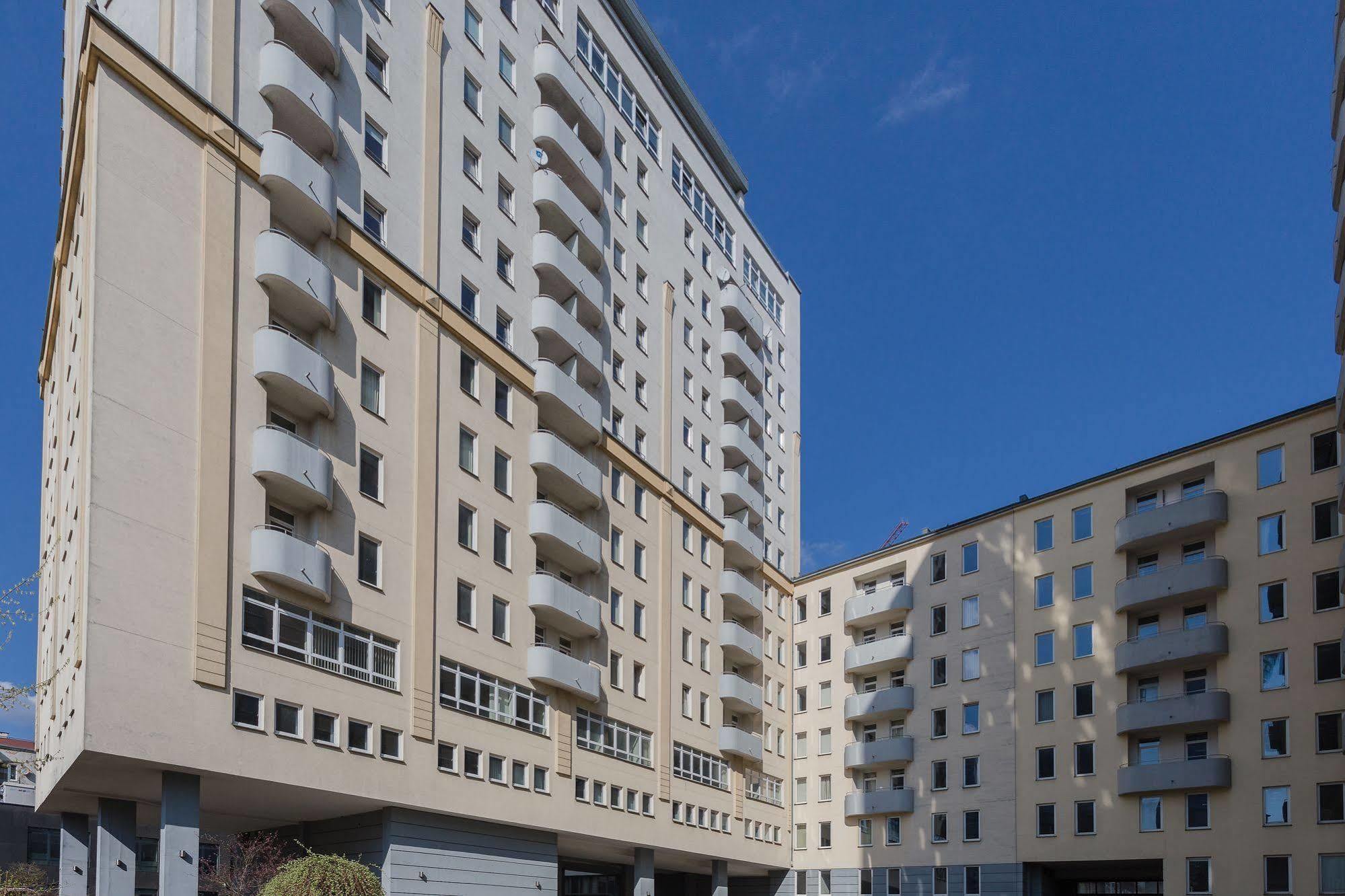 Platinum Apartments Warsaw Exterior photo